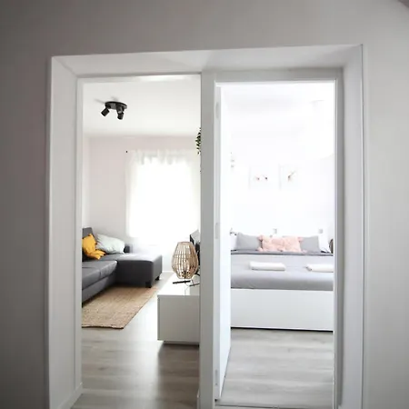 Comodo Piso En El Pirineo Aragones Appartement