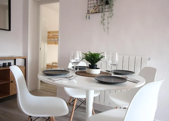 Comodo Piso En El Pirineo Aragones Lägenhet Sabiñánigo